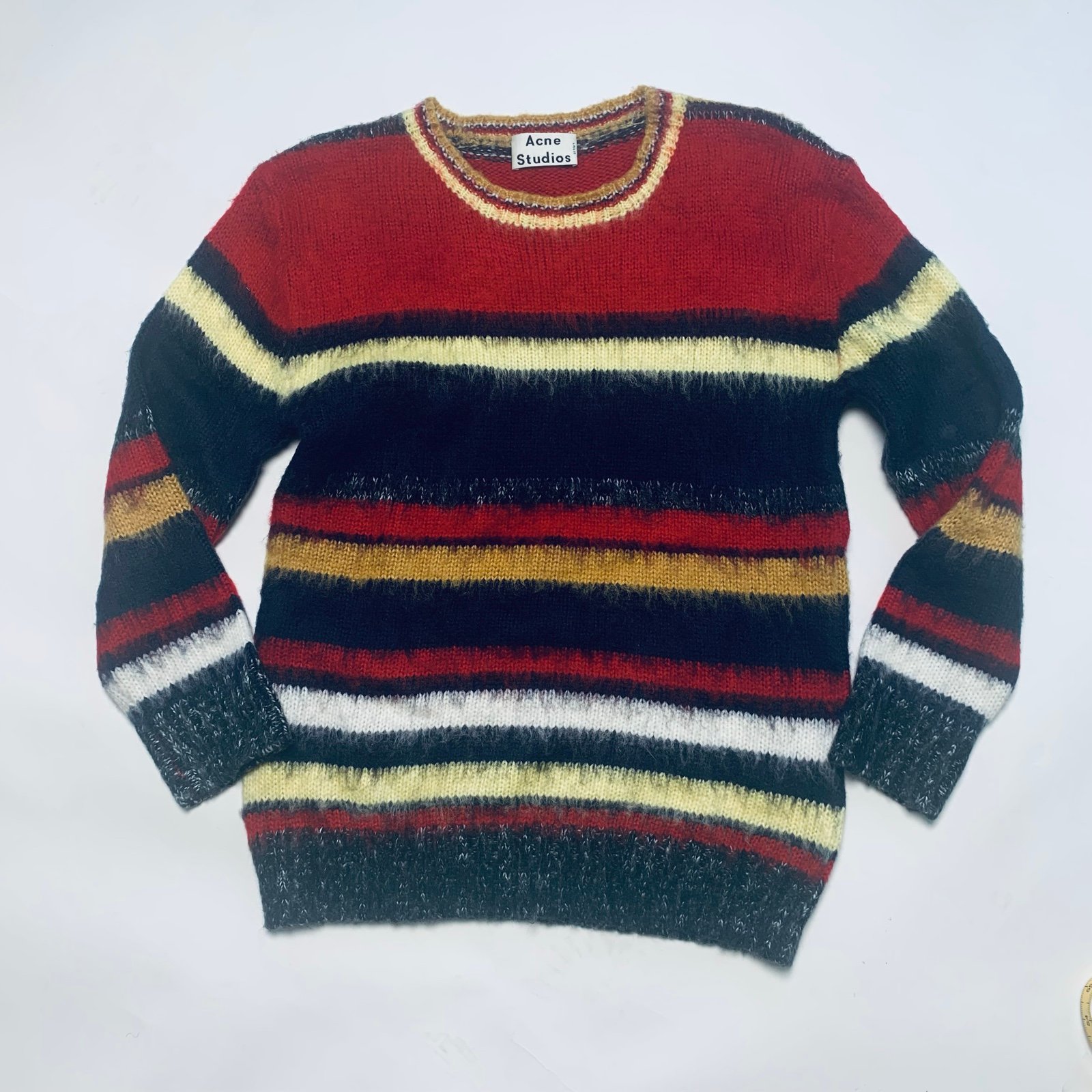 Sweater acne
