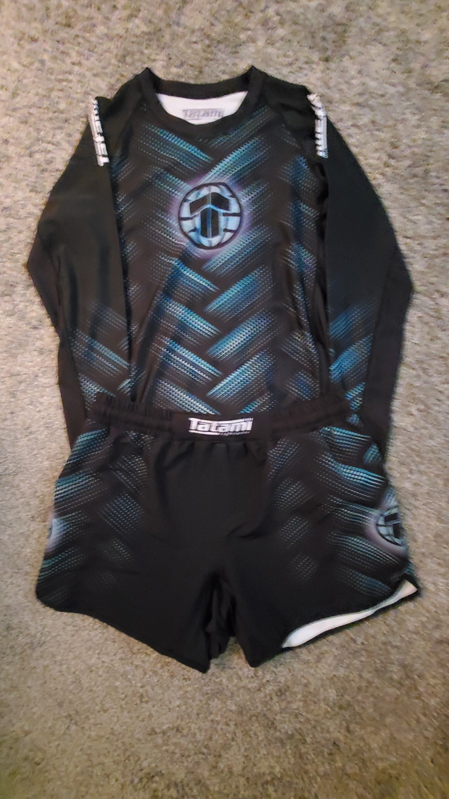 TATAMI FLEX L/ S RASHGUARD AND FIGHT SHORTS COMBO