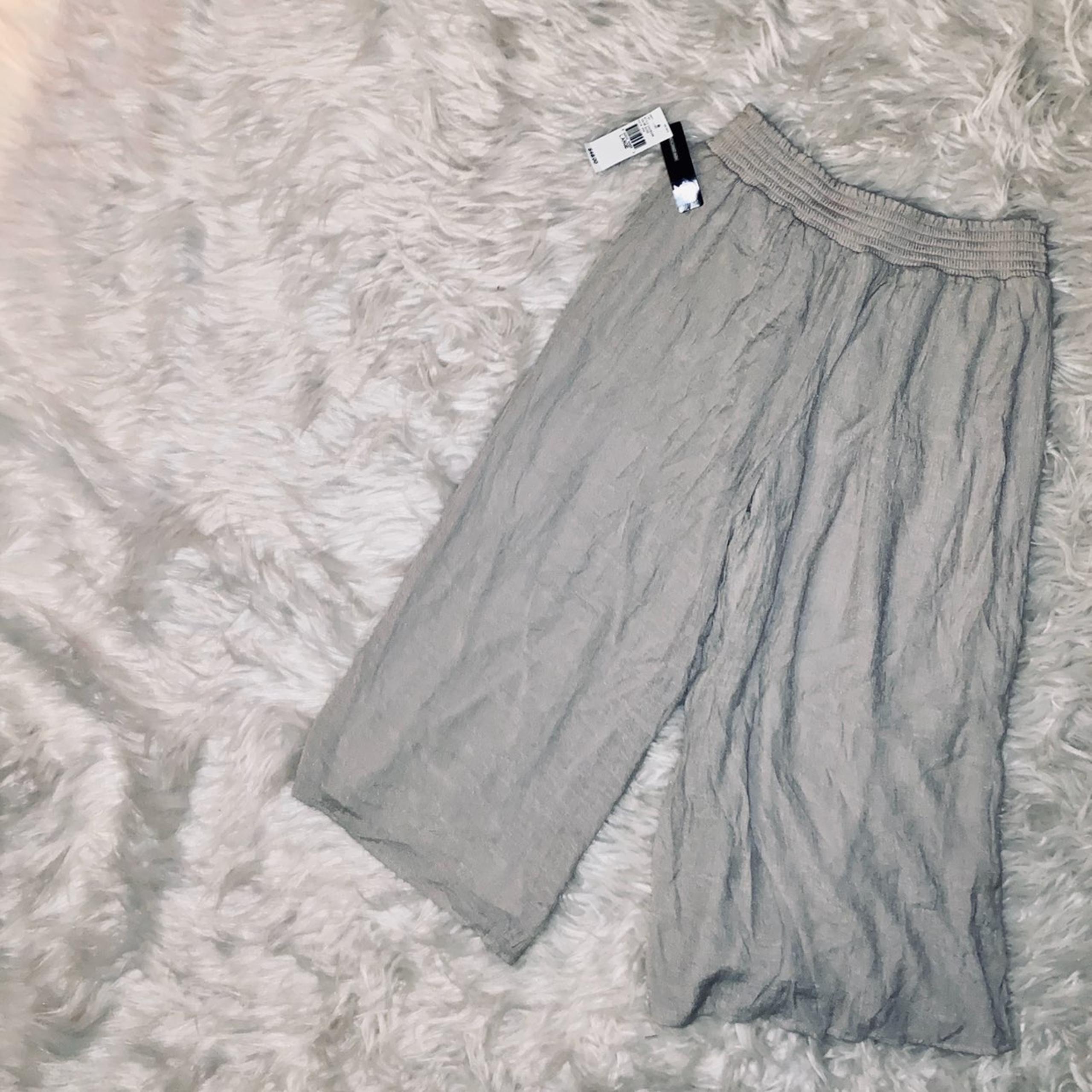 NWT New Directions Harem Capri Pants