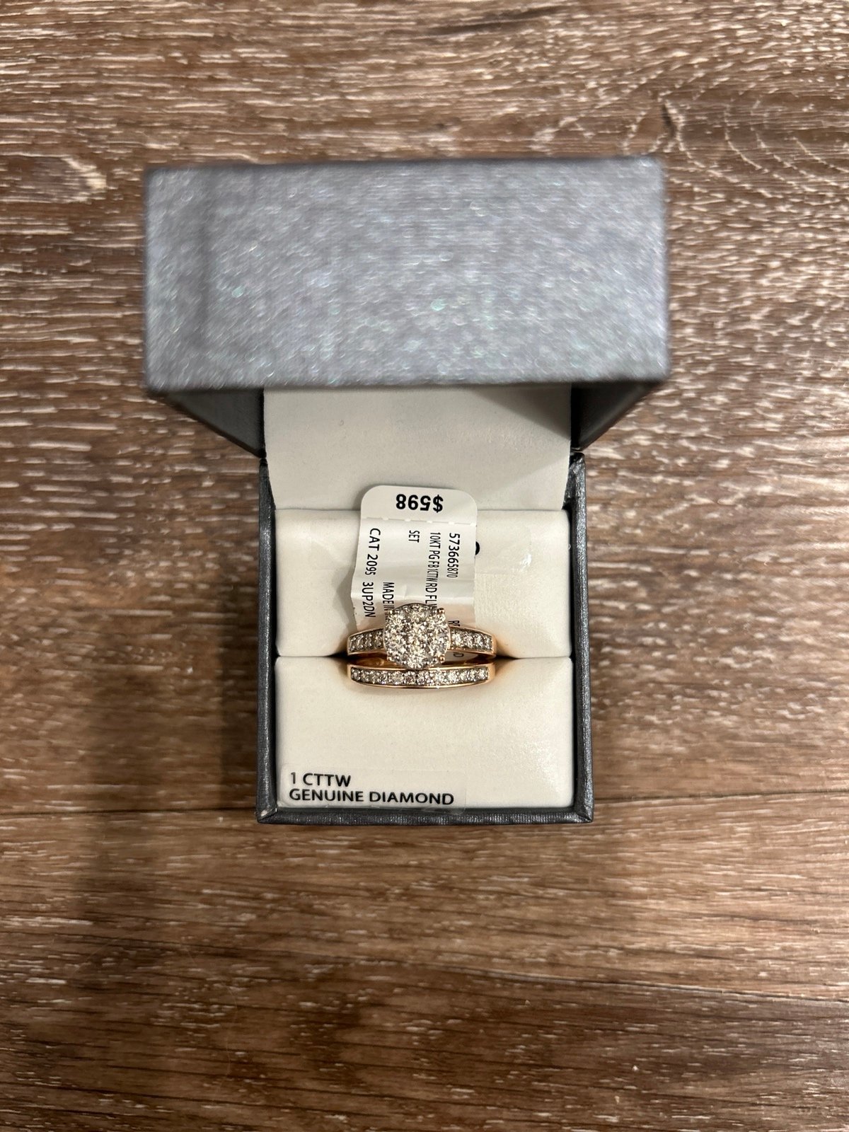 Rose Gold Diamond engagement ring set