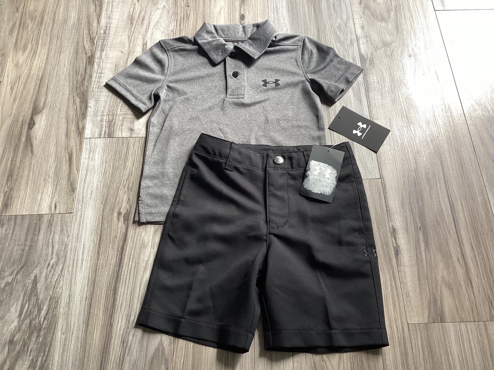 Toddler boys Under Armour polo & adjustable waist golf shorts outfit 2T(NWT)