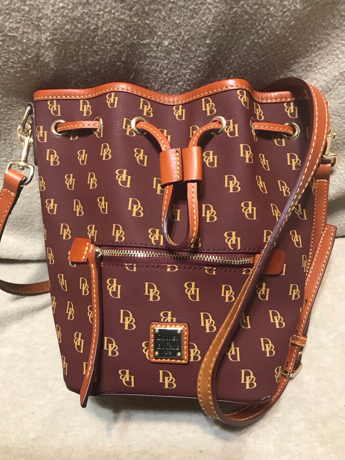NWOT Dooney & Bourke Gretta Small Drawstring Crossbody, color Bordeaux