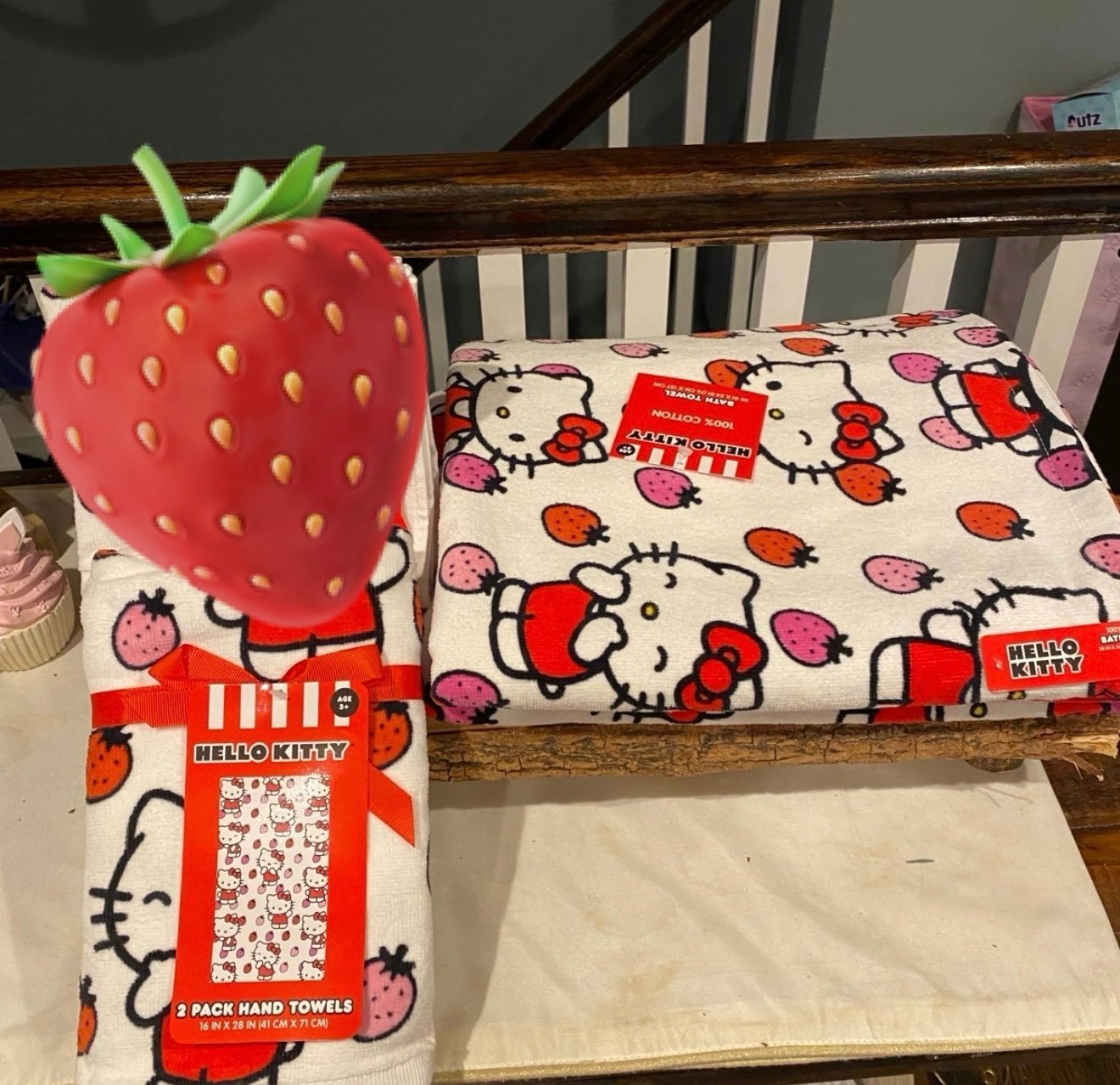 RESERVED FOR MAMA POHello Kitty Strawberry Bathroom bundle 2 bath/2 hand towels
