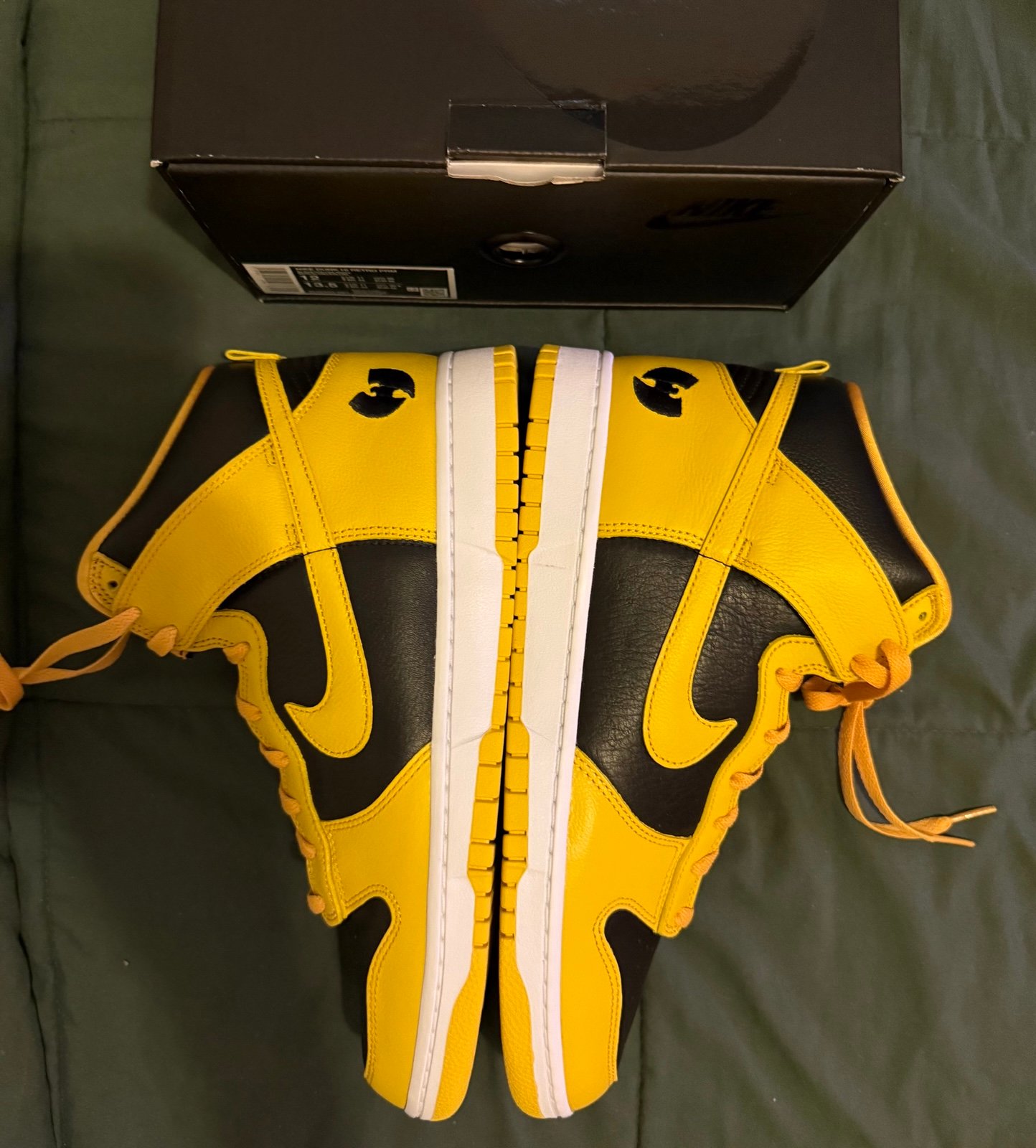 Nike Dunk High PRM “Wu-Tang”