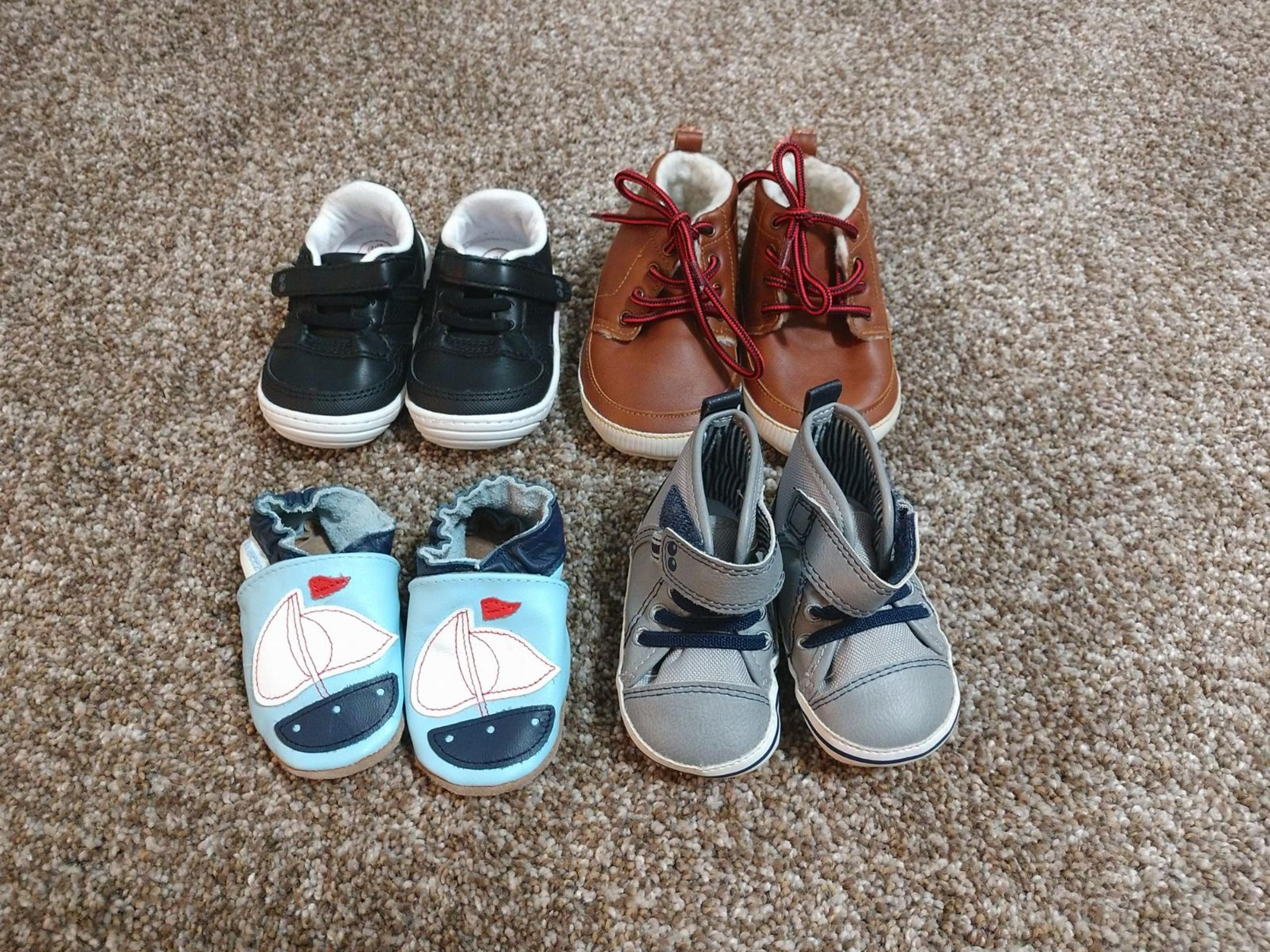 4 Pair Boys Shoes Stride Rite/Robeez