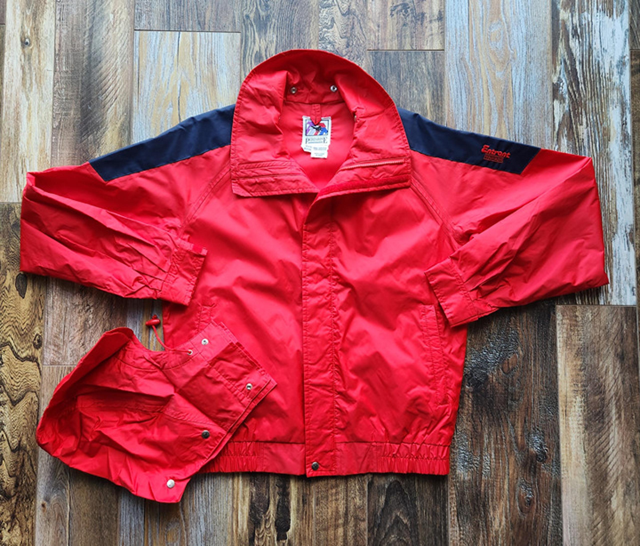 Vintage Peregrine Entrant Made in Japan Hood Windbreaker Jacket Zip Red Mens M