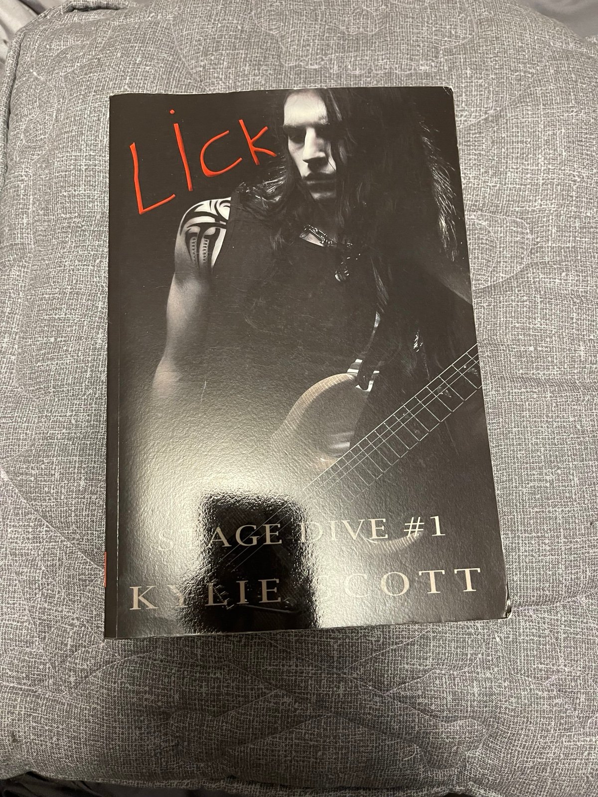 Original Black Lick Cover by Kylie Scott