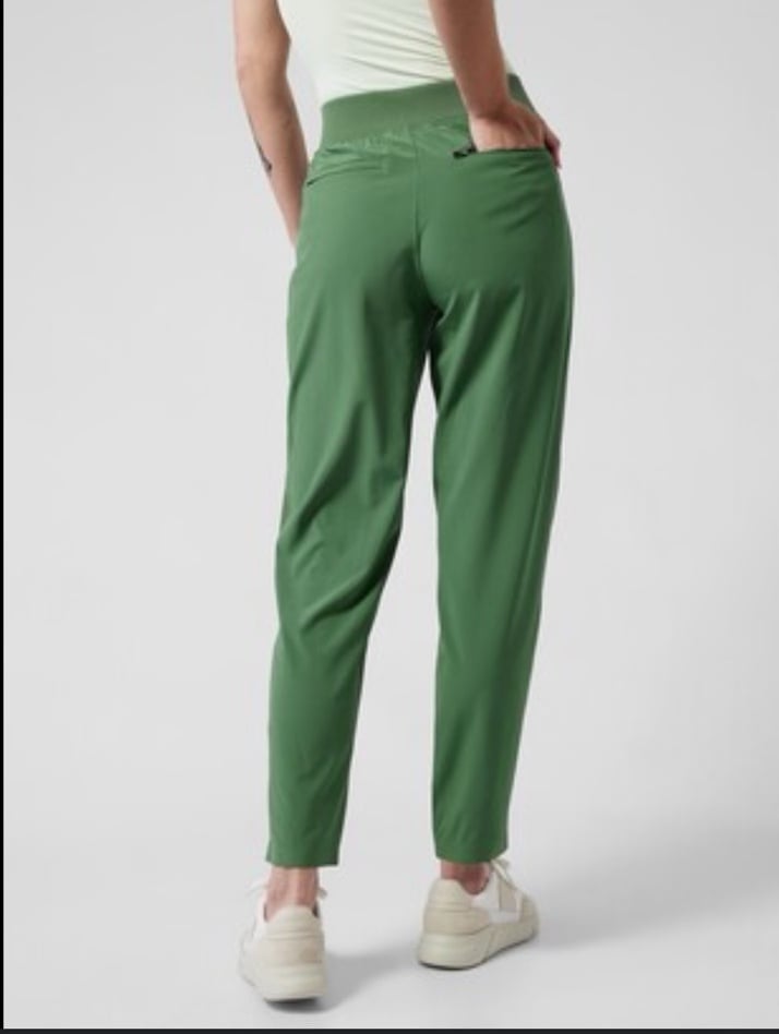 Athleta brooklyn ankle pant size 14p like new green