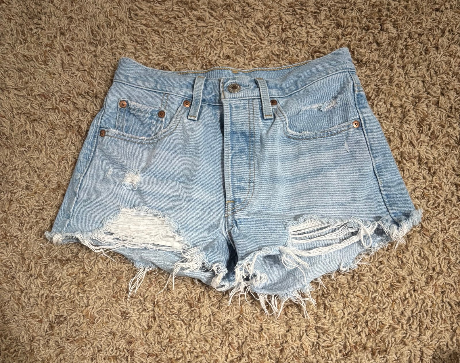 501 Levi Jean shorts