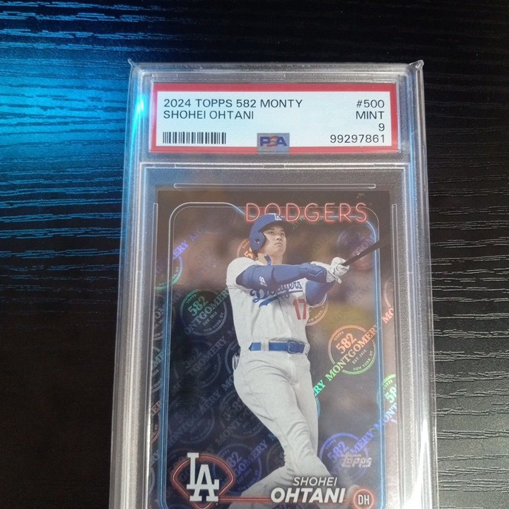 BIN-372 - POP 26! PSA 9 Mint! 2024 Topps 582 Montgomery Club Foil Shohei Ohtani!
