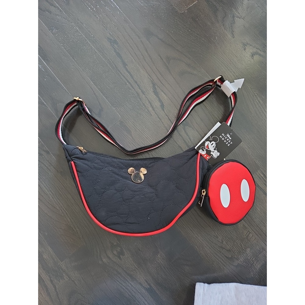 Disney Mickey Mouse Crossbody/Shoulder Purse/Bag W/ Extra Pouch, Bioworld, NWT