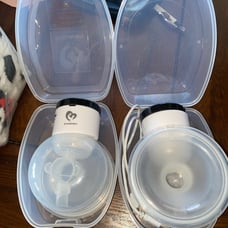 Breast pump