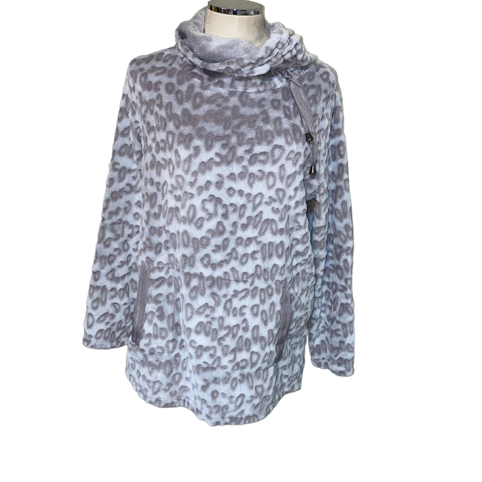 Soft Surroundings Tanzania Gray Leopard Animal Print Fleece Tunic Pullover Sz M