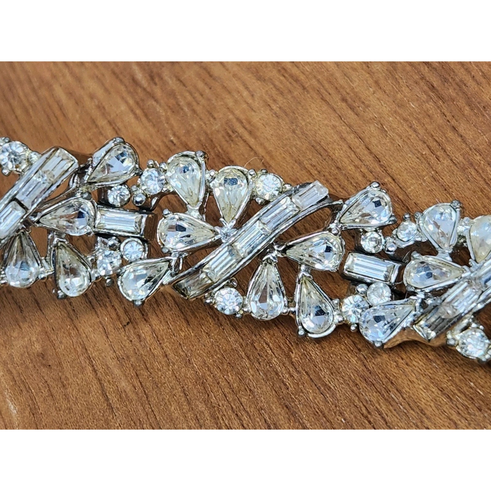 Vintage Signed Coro Crystal Rhinestone Link Bracelet 7” Silver Tone Safety Chain