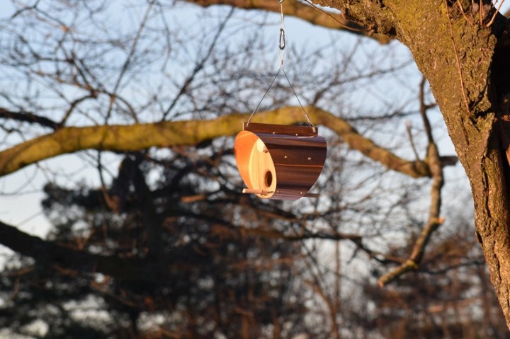Copper bird feeder - Barrel shape/garden housewarming gift/bird lover gift