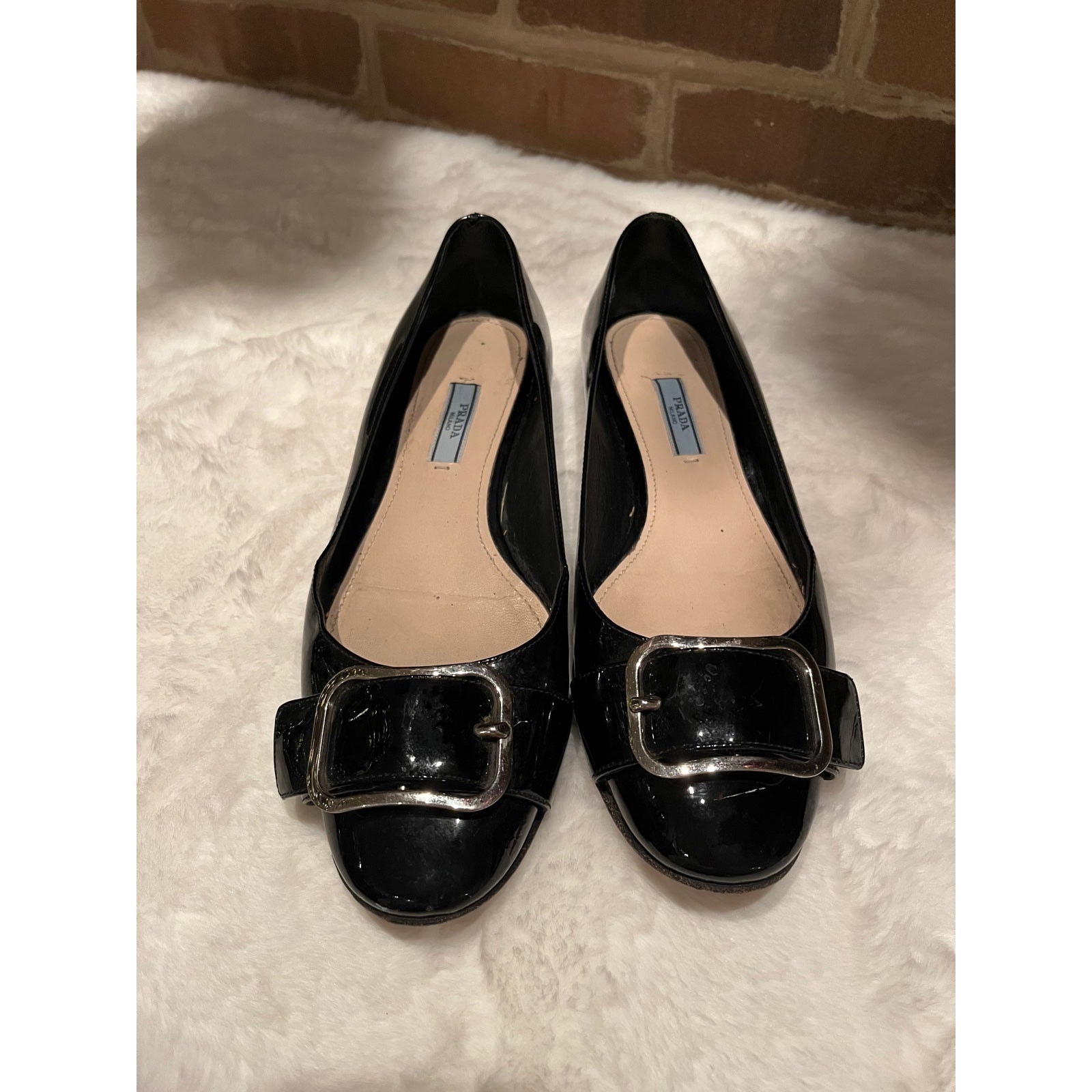GorgeousAuthentic Women’s Prada Buckle Toe Flats Size 8.5