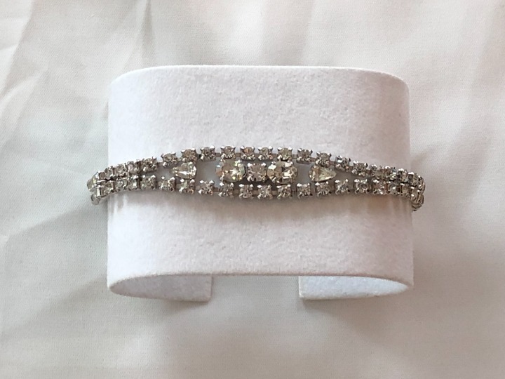 Magnificent Vintage Rhinestone Bracelet. Lots of Sparkle!!!