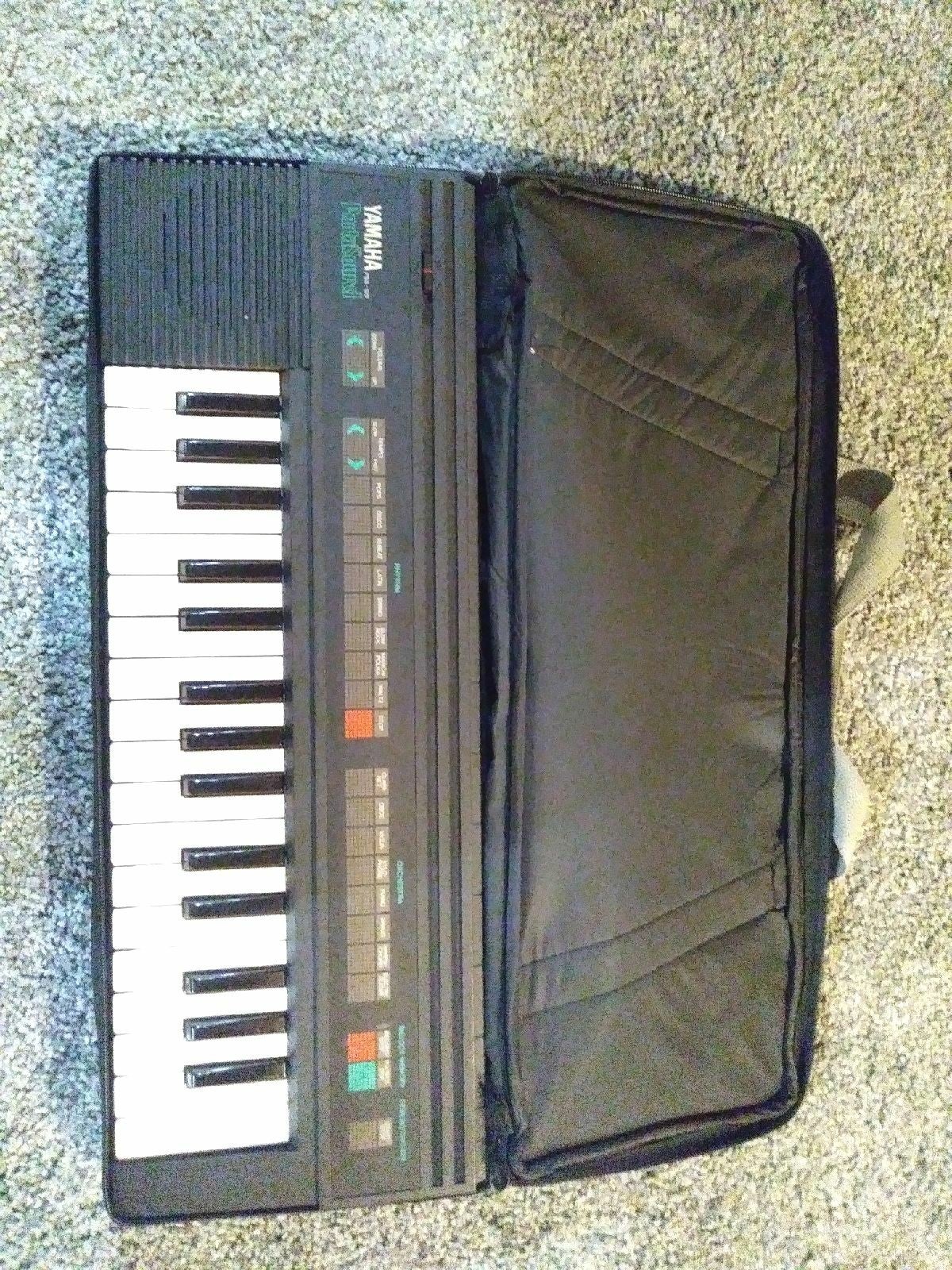 Yamaha PSS-120 PortaSound Keyboard