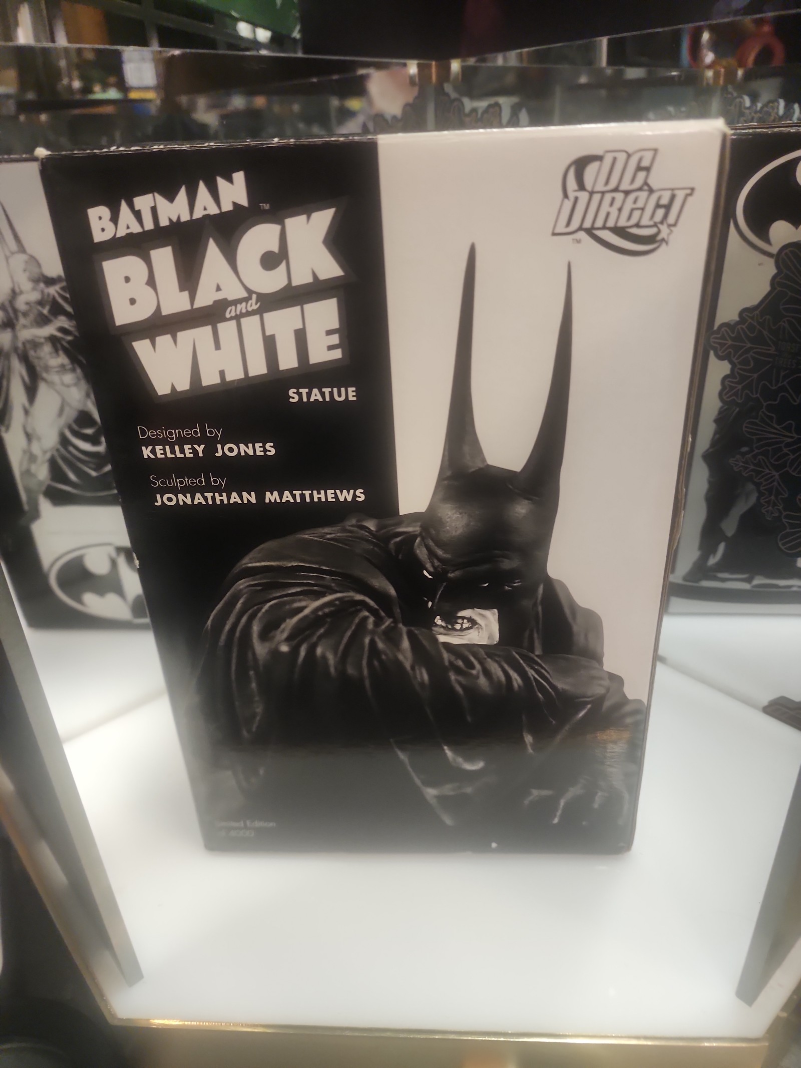 Limited Edition DC Direct Batman Black and White Statue Kelley Jones