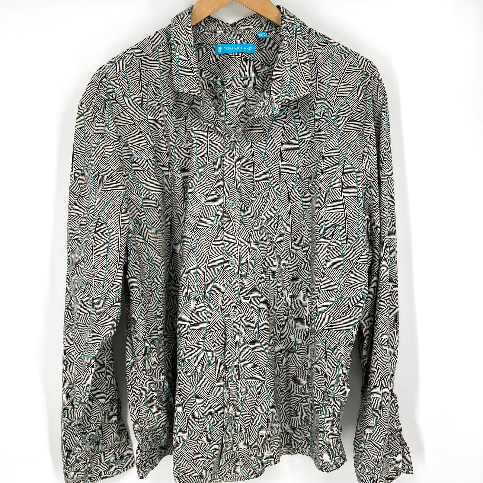 Vintage Tori Richard Long Sleeve Hawaii Shirt Size XL USA 100% Cotton