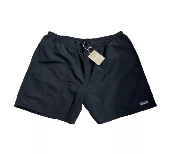 Patagonia Men’s size XXL Baggies Shorts Longs 5 Inseam Black Stretch Swim NWT