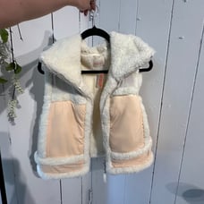 Free People movement NWT Sherpa vest with peach