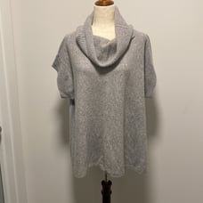 VINCE cashmere sweater