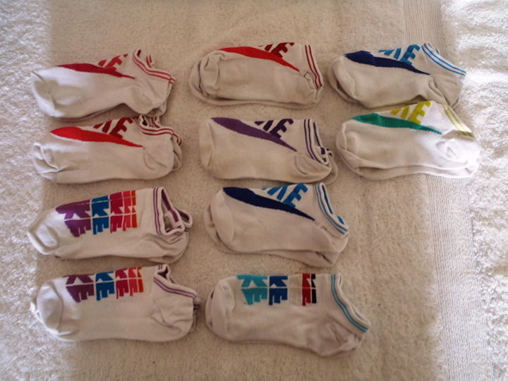 Lot of 10 Pairs Nike Low Cut Graphic Socks