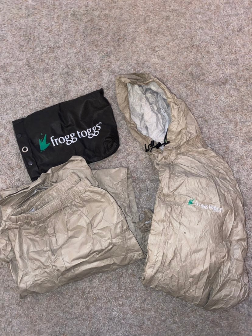 Frogg Toggs Tan Waterproof Set M/L