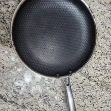 10in hexclad fry pan