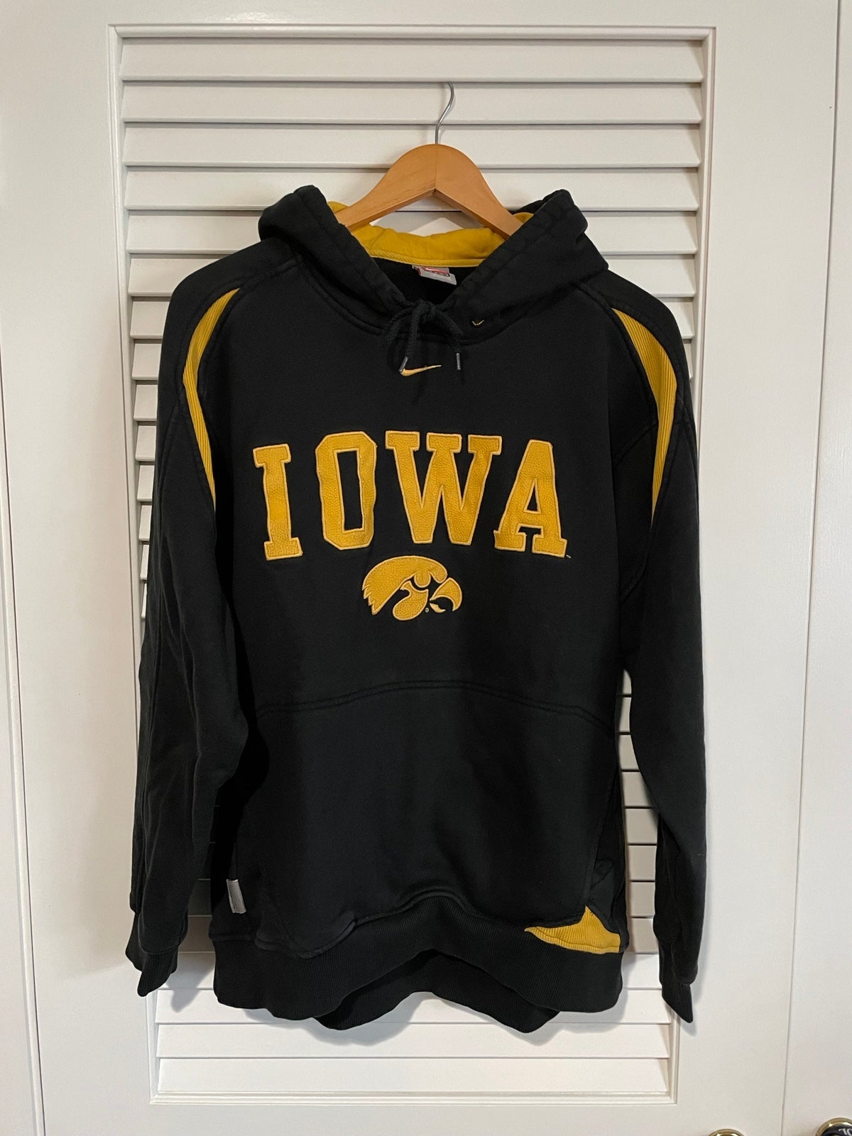 University of Iowa Hoodie Men’s M