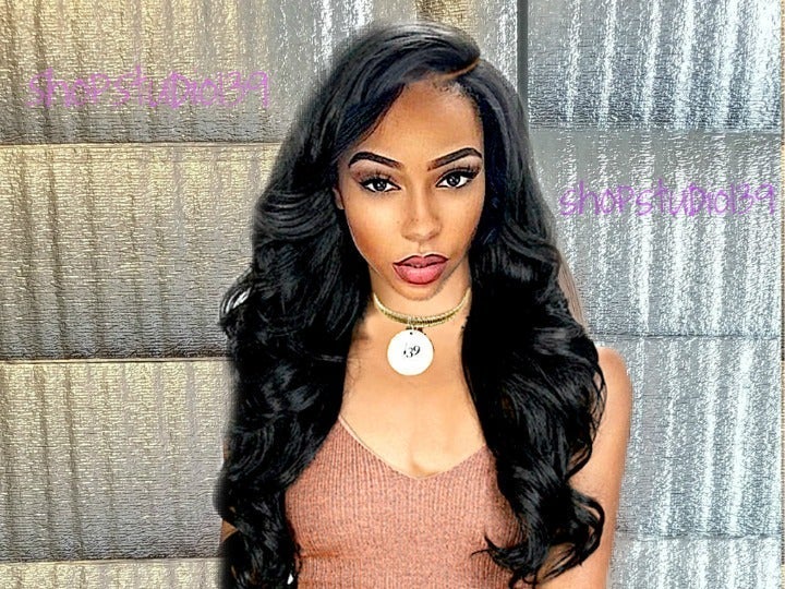 Wow Celebrity Loose wavy round part wig