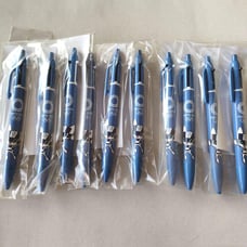 Discontinued item: TOKYO2020 2-color ballpoint pen + mechanical pencil 0.5 Ink color: Black, Red