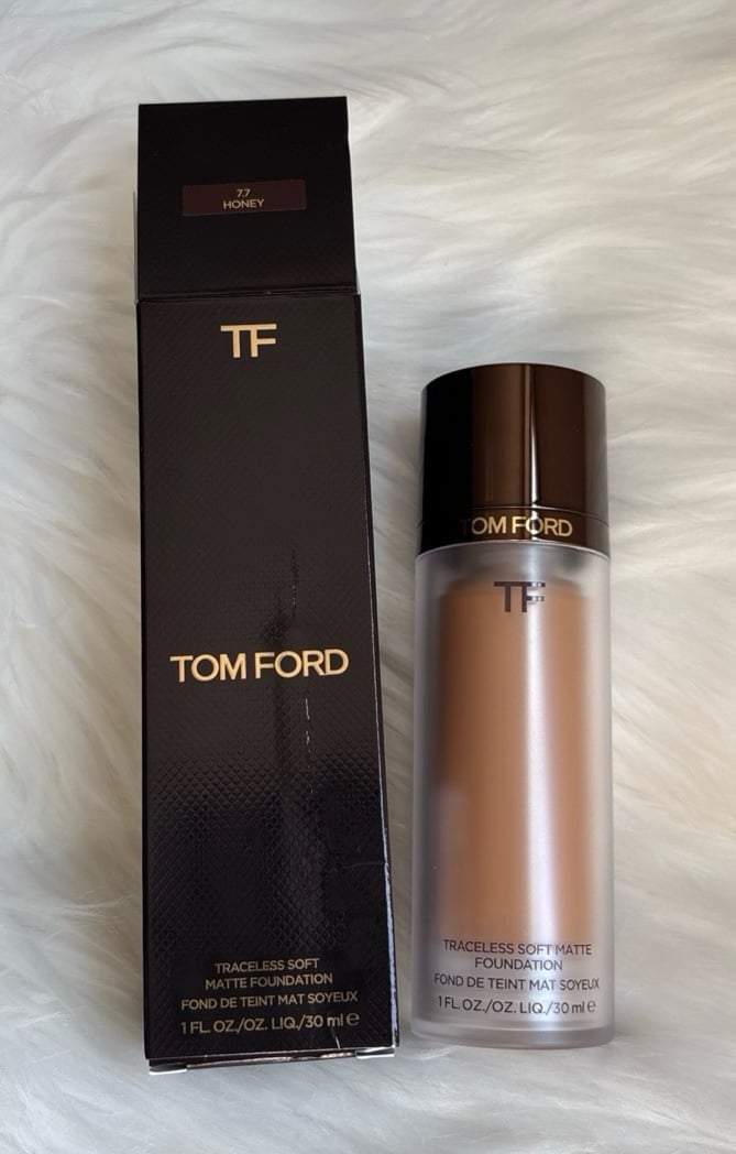 Tom Ford Traceless Soft Matte Foundation ~ 7.7 HONEY ~ 1oz/30ml Full Size NIB