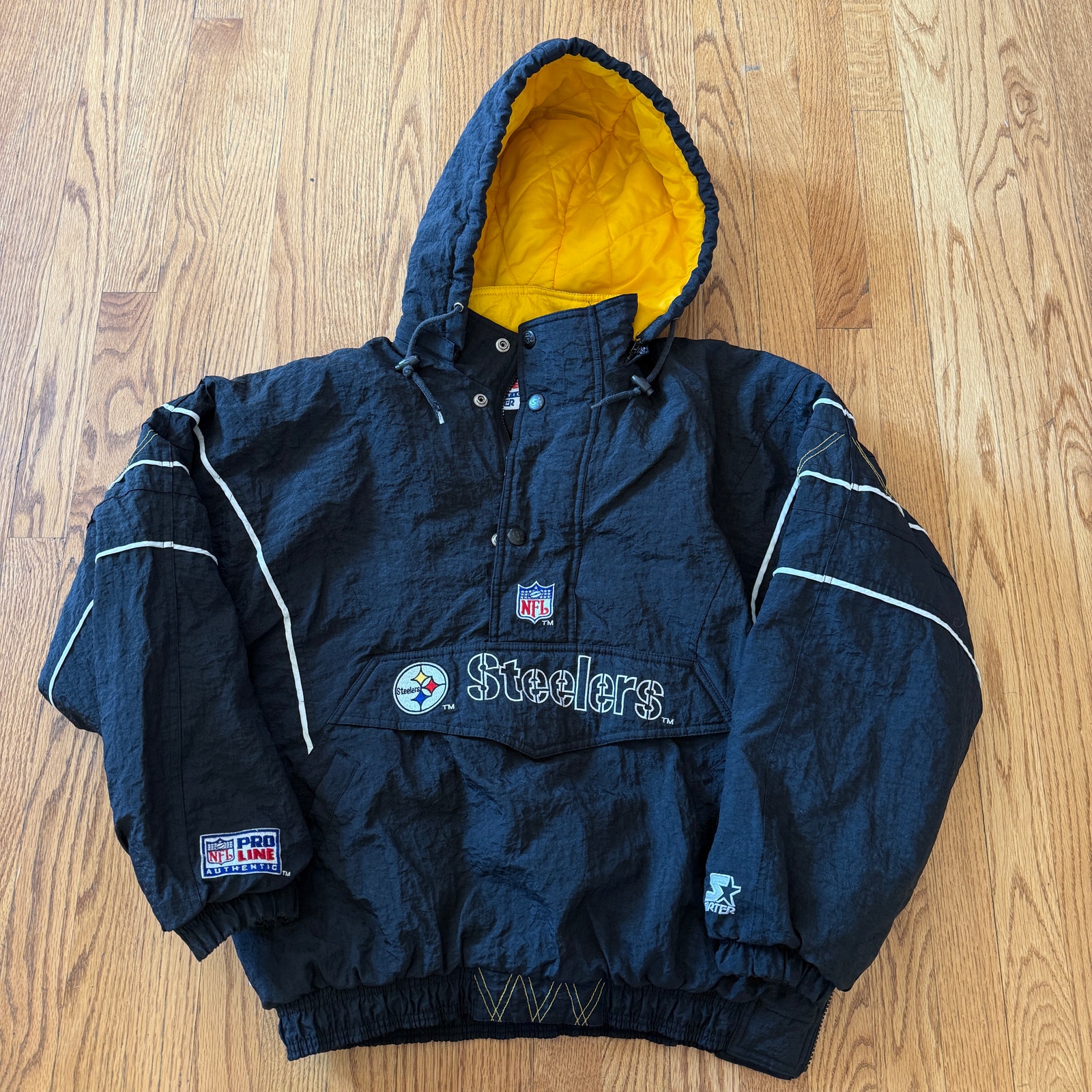 Men's Vintage 90's Starter Pittsburgh Steelers Black Hooded Puffer Jacket Sz M