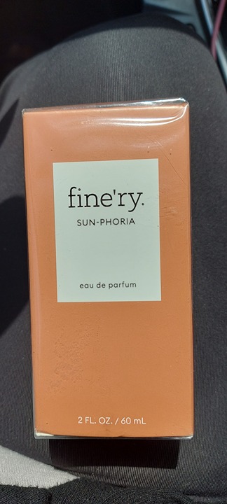 Finery Sunphoria Perfume