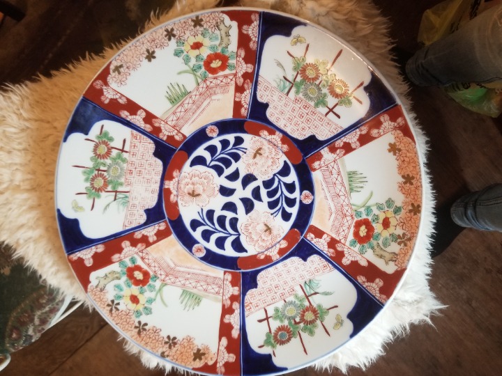 kinrande gold imari handpainted charger