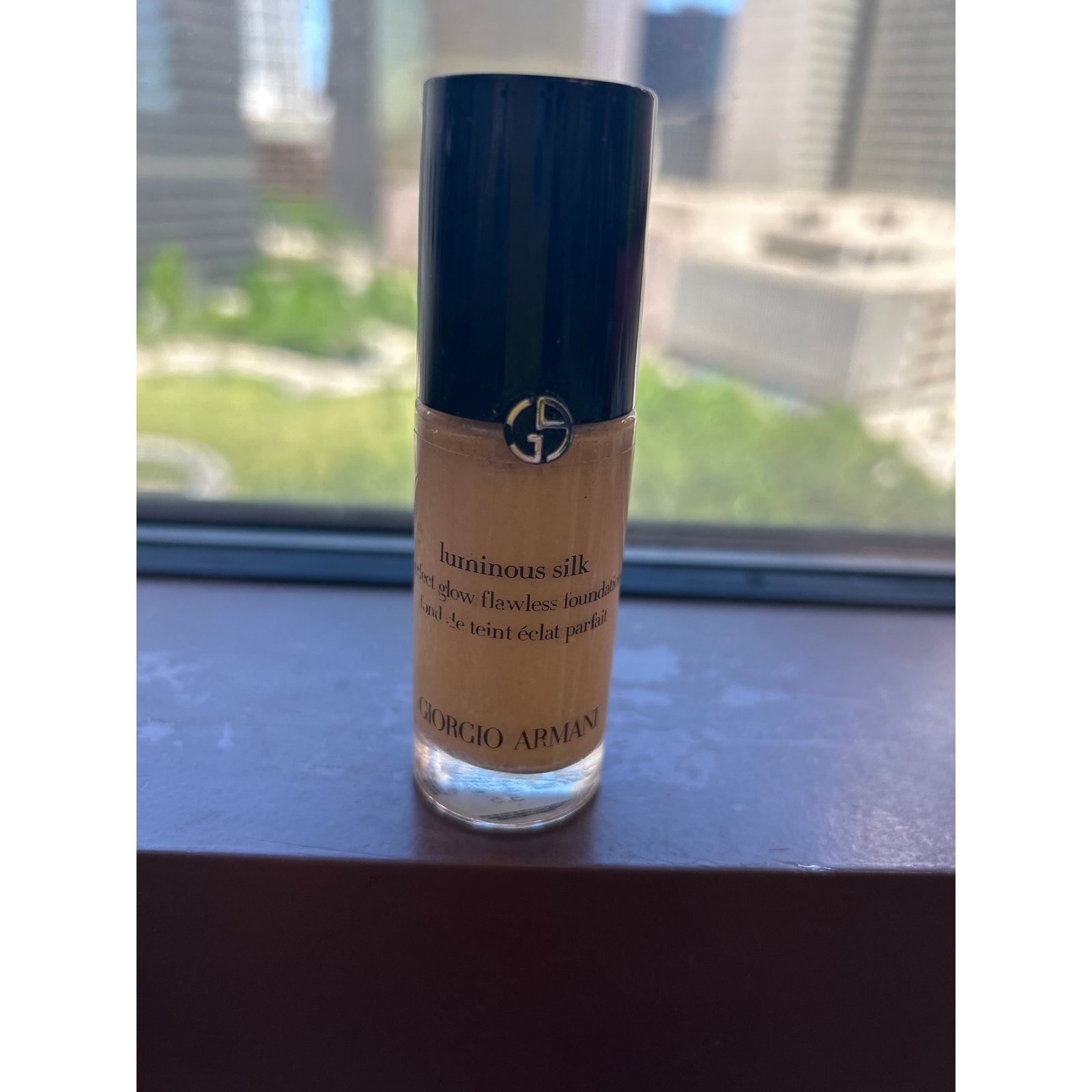 Giorgio Armani Luminous Silk Foundation