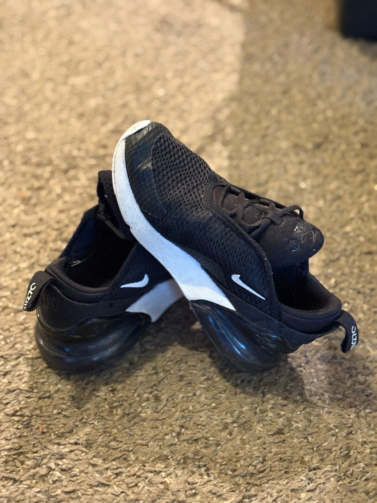 Nike Air Max 270 little kid 13