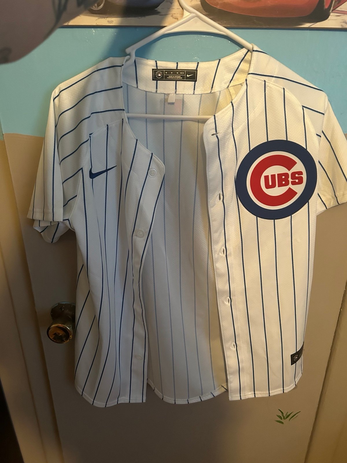 Women’s cubs jersey