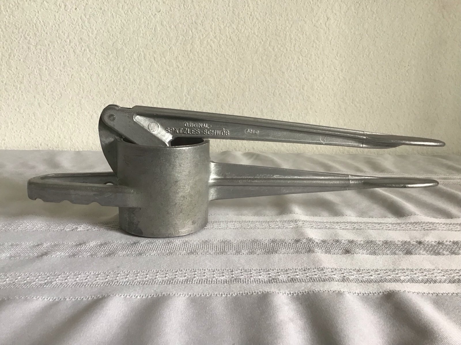 Vintage Kull Original Spatzles-Schwob 15.5 Aluminum Press Ricer “TYPE I”