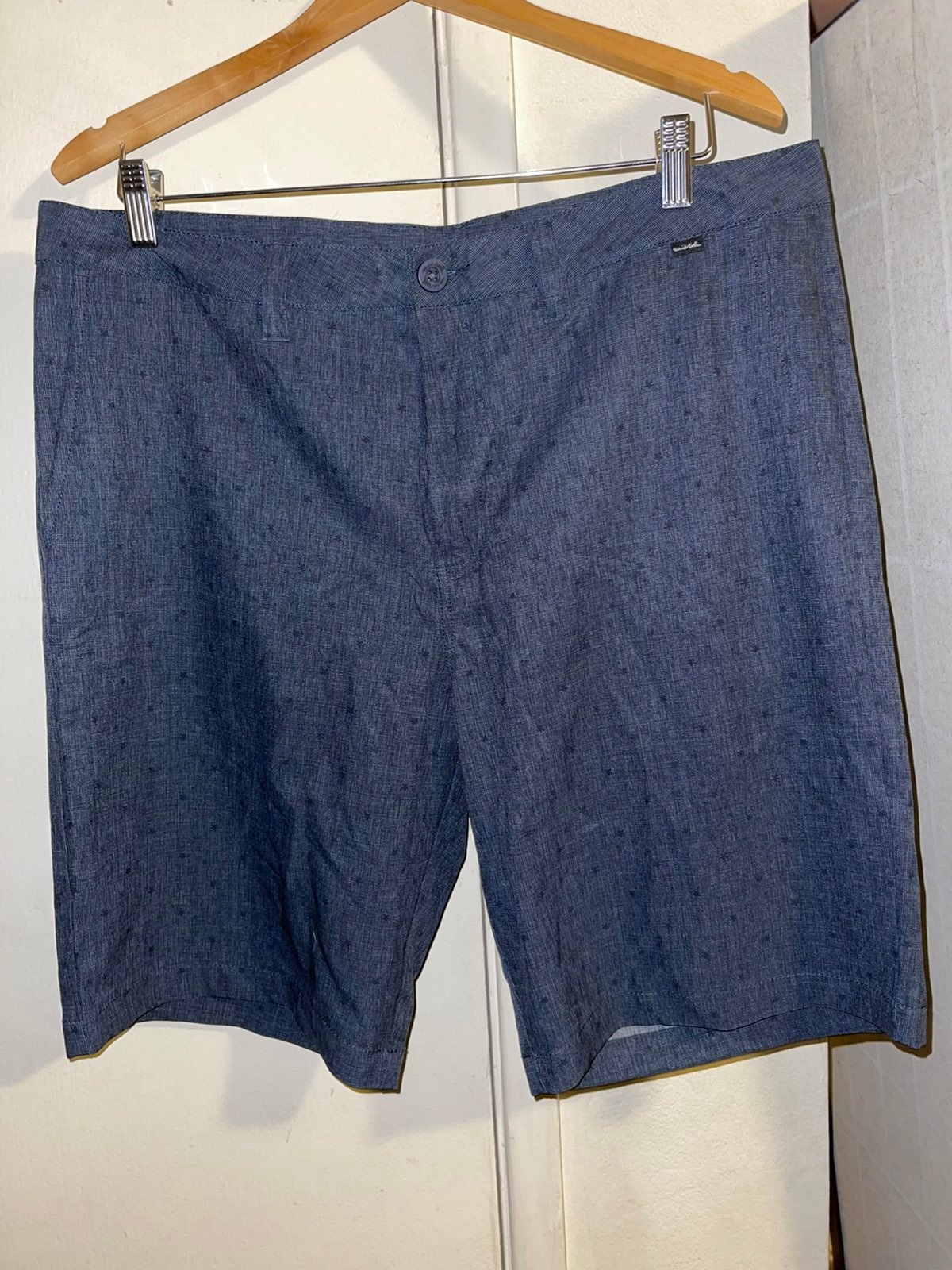 Travis Mathew Shorts size 36 NwOT