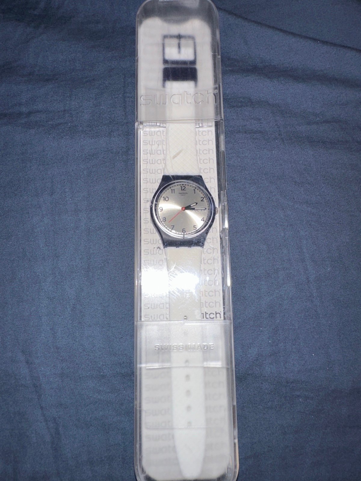 New Swatch “White Delight” Standard Gent 2014 Day Date Swiss Watch GN720