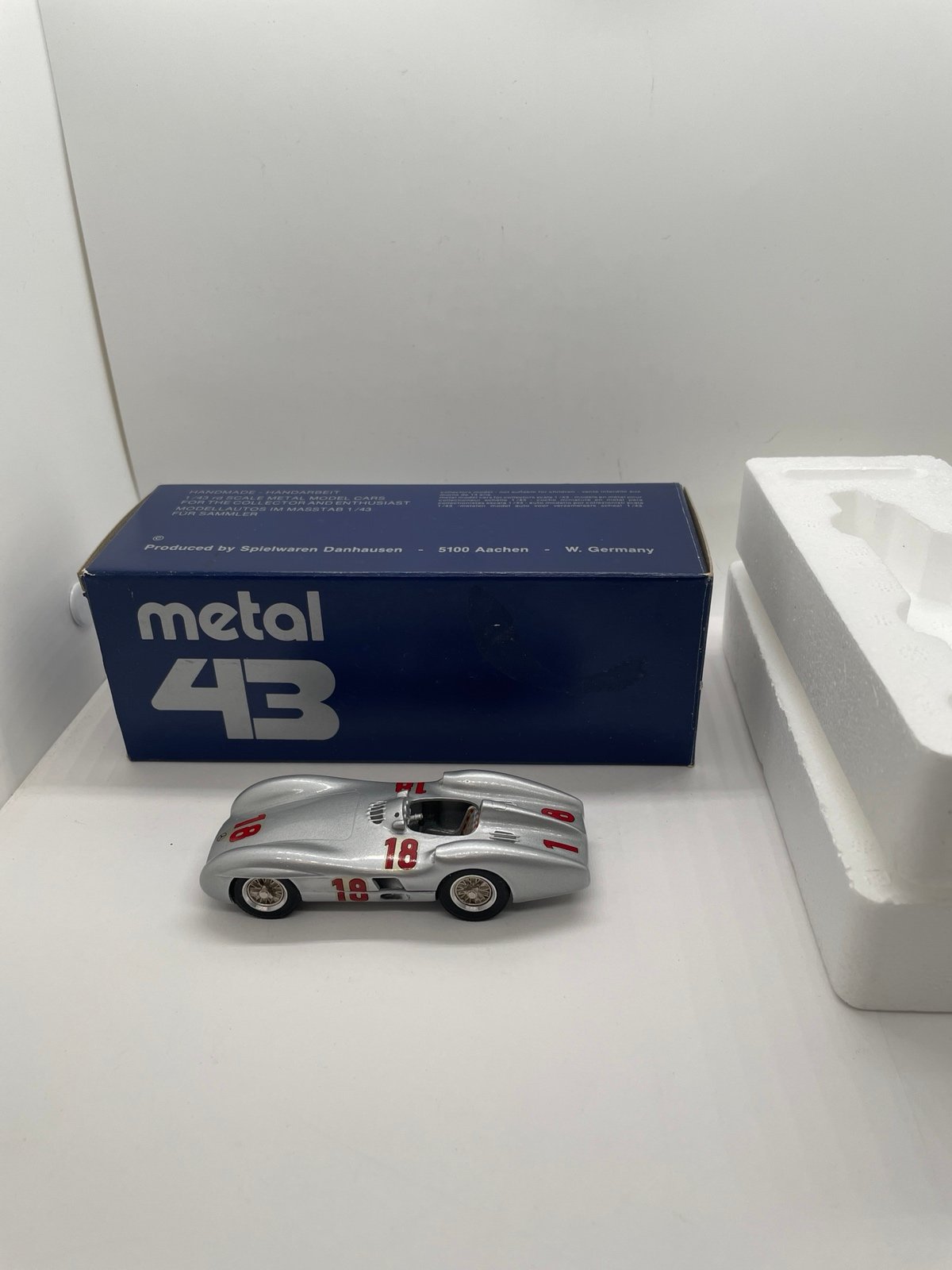 Metal 43 Mercedes Streamline M43 001056 w/Box