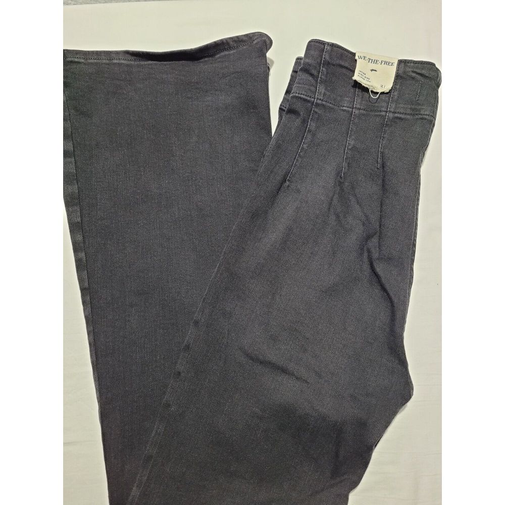 We The Free Jeans Womens Size 31 Black High Rise Jayde Flare Pant Jeans Modern