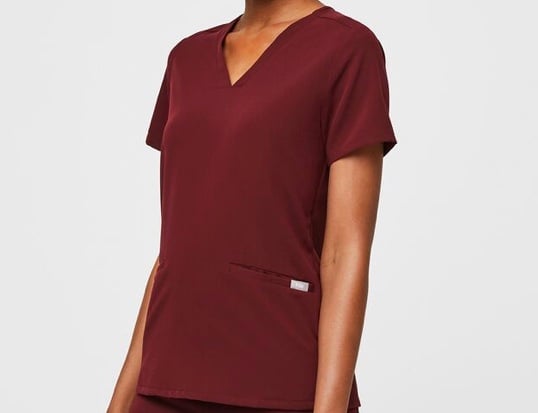 FIG Clothing Casma Three-Pocket Scrub Top