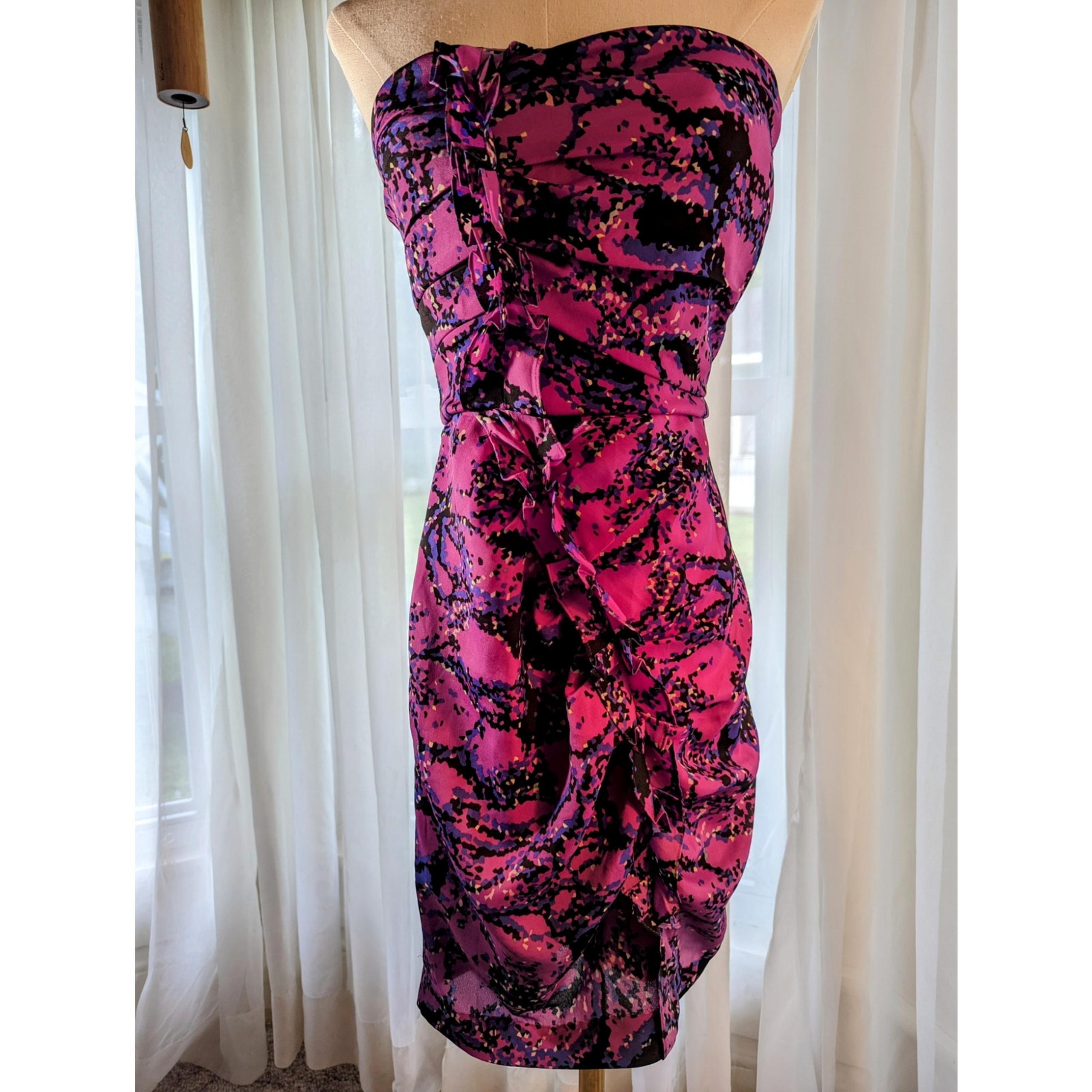 LAST CHANCE - BCBGeneration strapless body-con dress - Size 6 - EUC