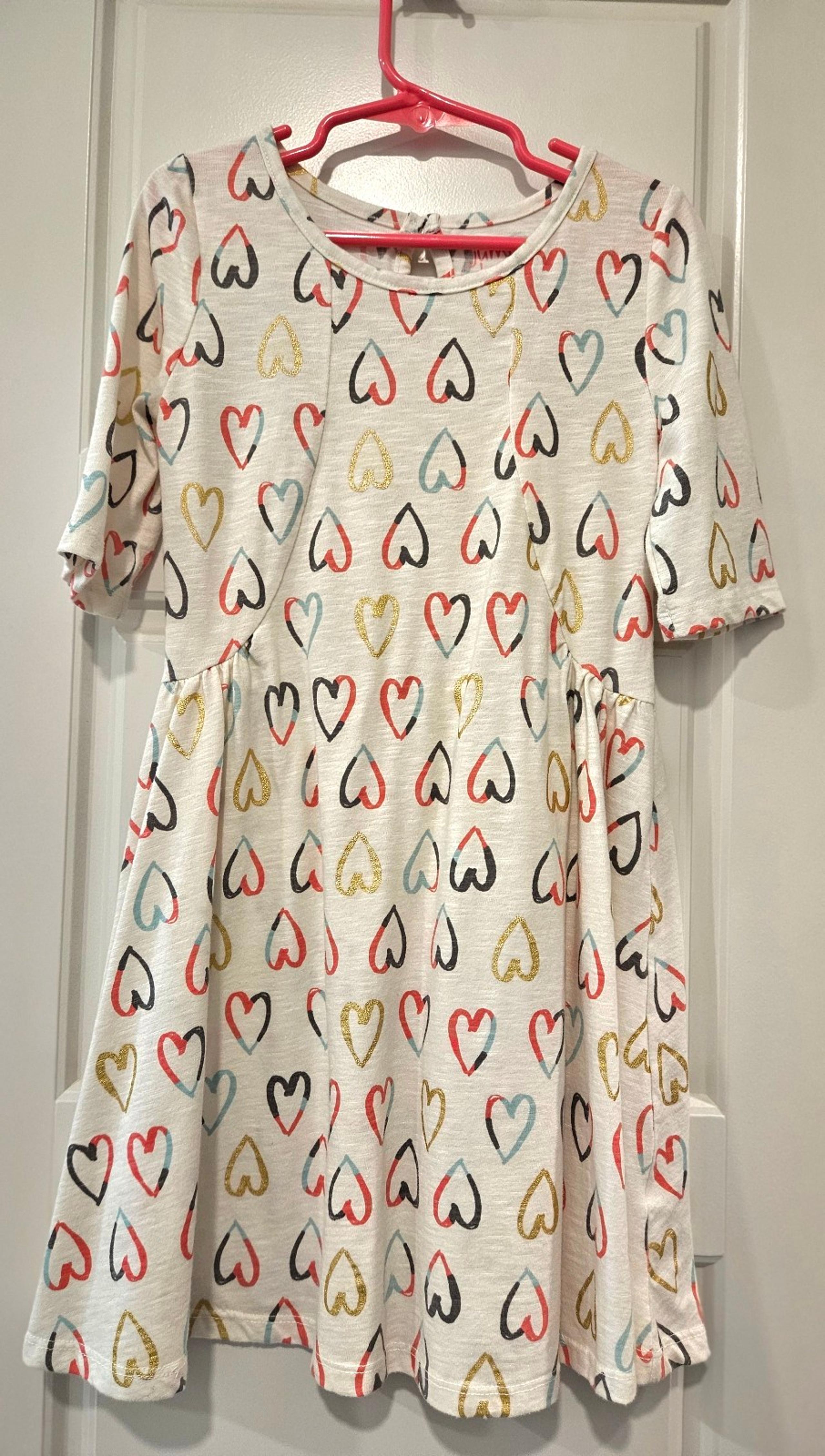 Little girls 3/4 sleeve dress with hearts