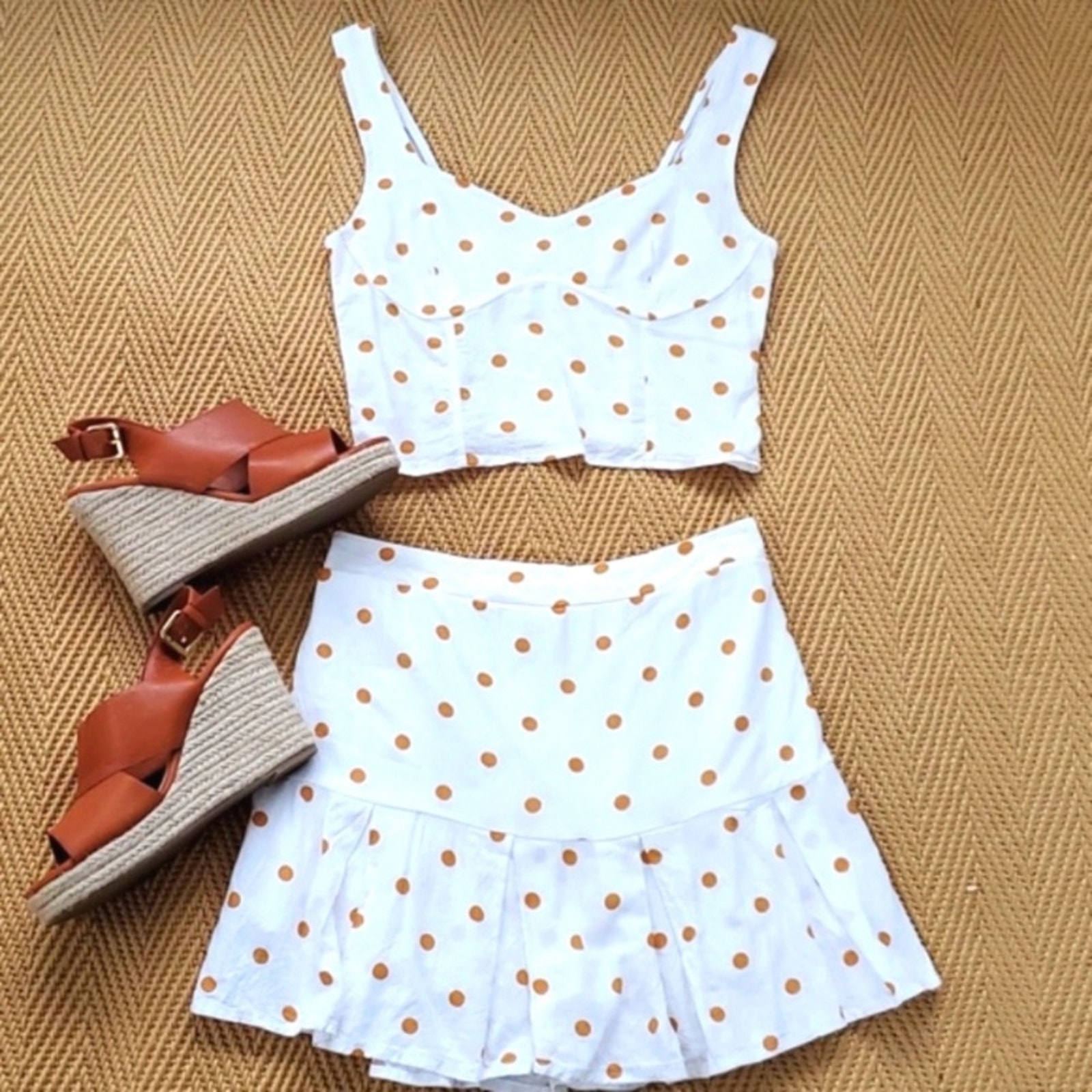 Kirious White Gold Polka Dot Box Pleat Linen Blend Mini Skort Medium NWT