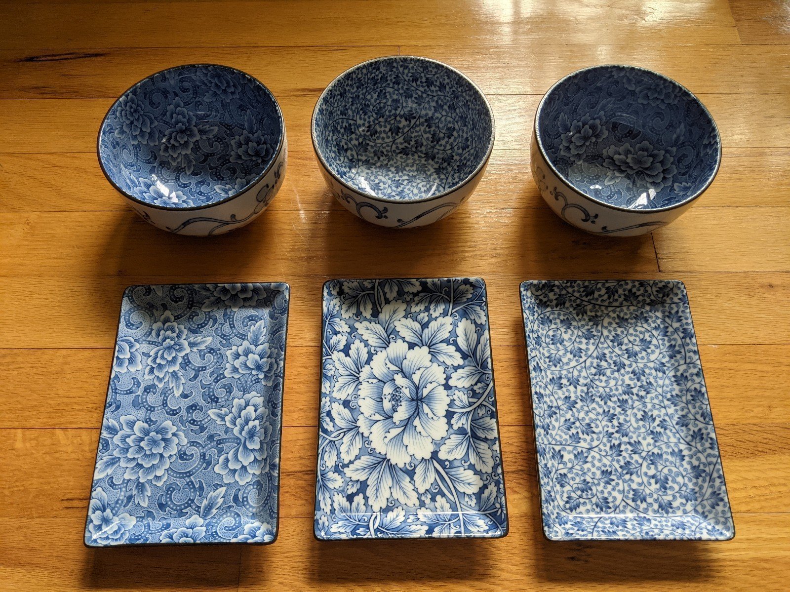 Porcelain noodle bowl and versatile plate bundle